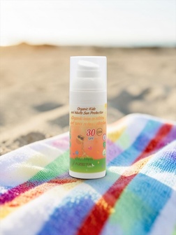 Azeta Bio Organski losion za decu i odrasle zaštitu od sunca SPF 30 50 ML