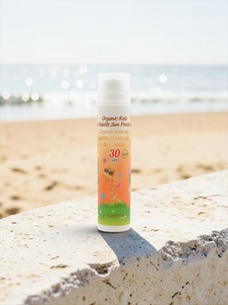 Azeta Bio Organski losion za decu i odrasle zaštitu od sunca SPF 30 100 ML