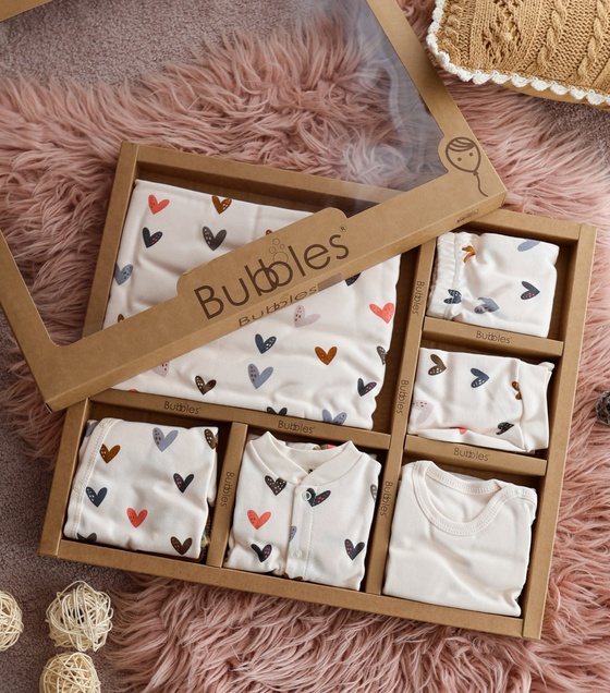 Bubbles set 10/1 za novorođenče od organskog pamuka (Srce) 3794