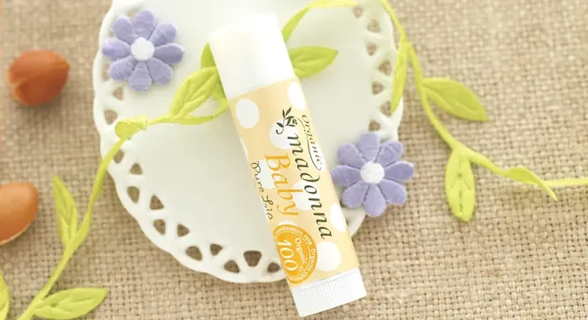 Baby Madonna  Organski balzam za usne za bebe (0+) 4 ml 5663